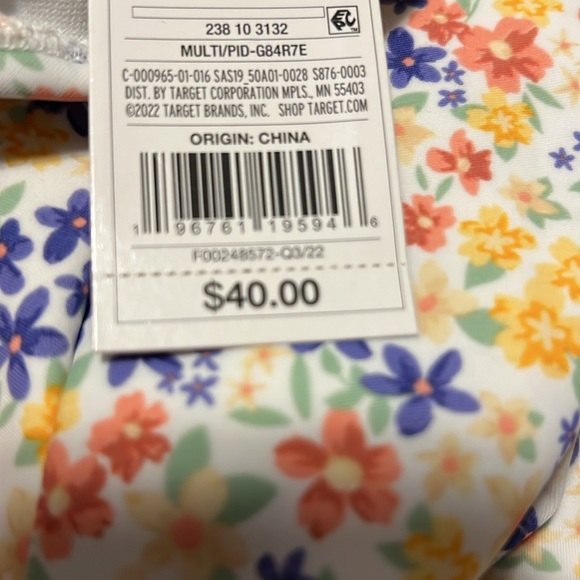 New women’s size Medium 8/10 one piece bathing suit by shade and shore - Picture 3 of 3